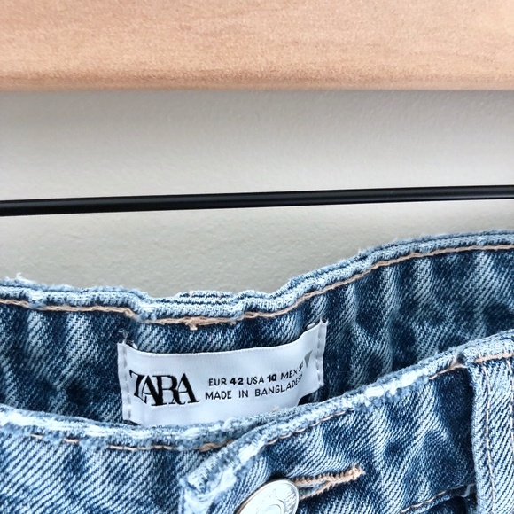 NWOT Zara Ripped Straight Jeans Size 10 - Picture 5 of 7